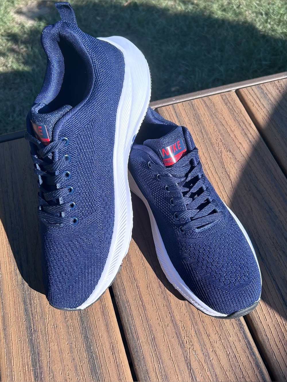 Nike EUC Men’s Size 11.5 Free Flyknit Running Shoe Breathable Max Cushion Blue